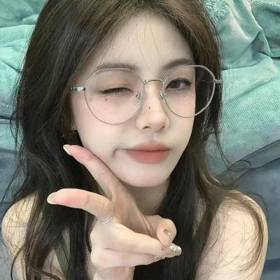 丑小鸭天鹅